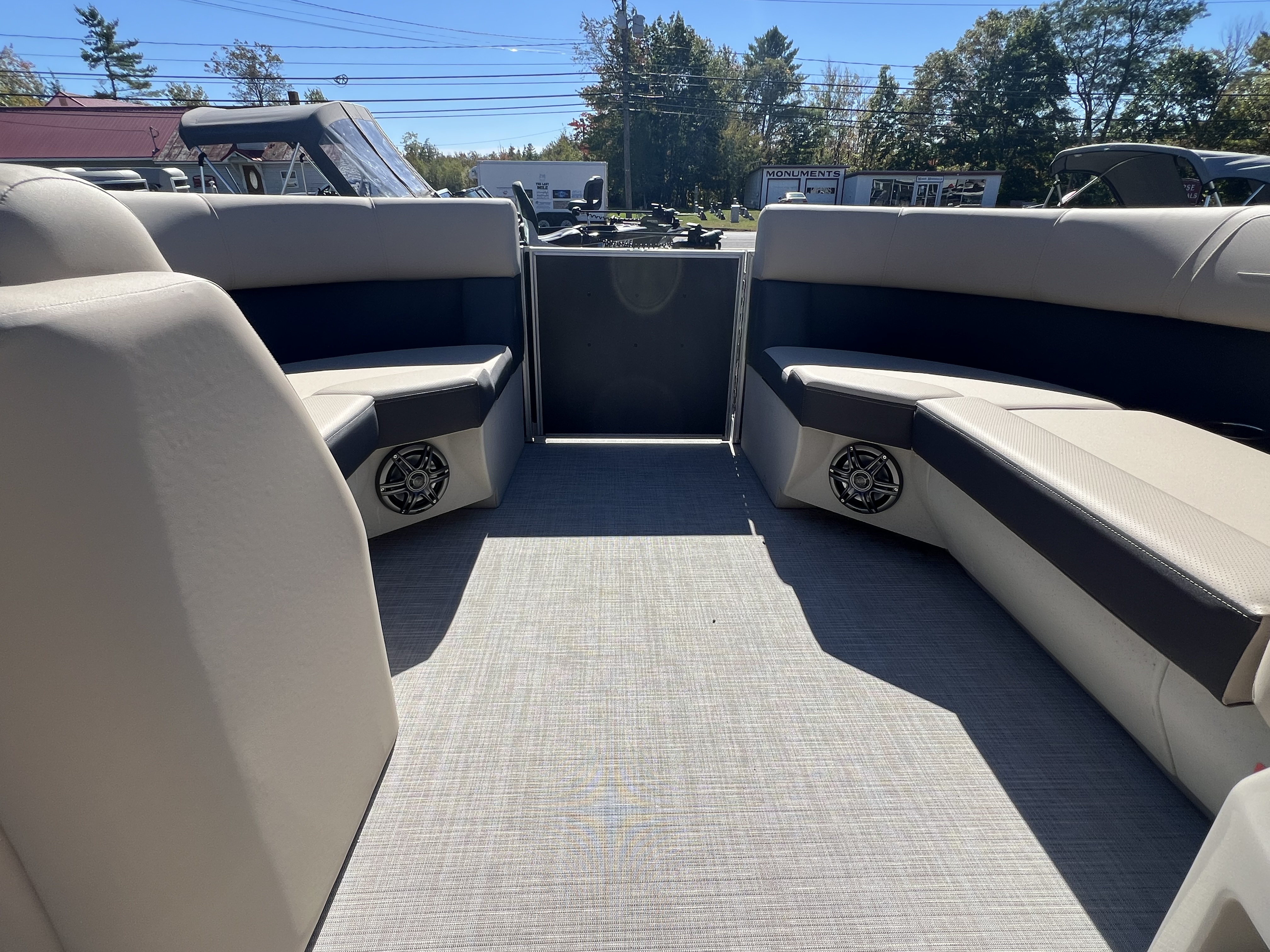 2025 Harris Cruiser 210 CS with 60HP Mercury - Photo 12